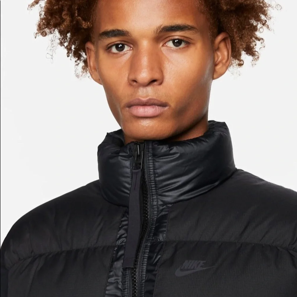 Nike DOWN FILL Therma Fit Jacket - Picture 2 of 8